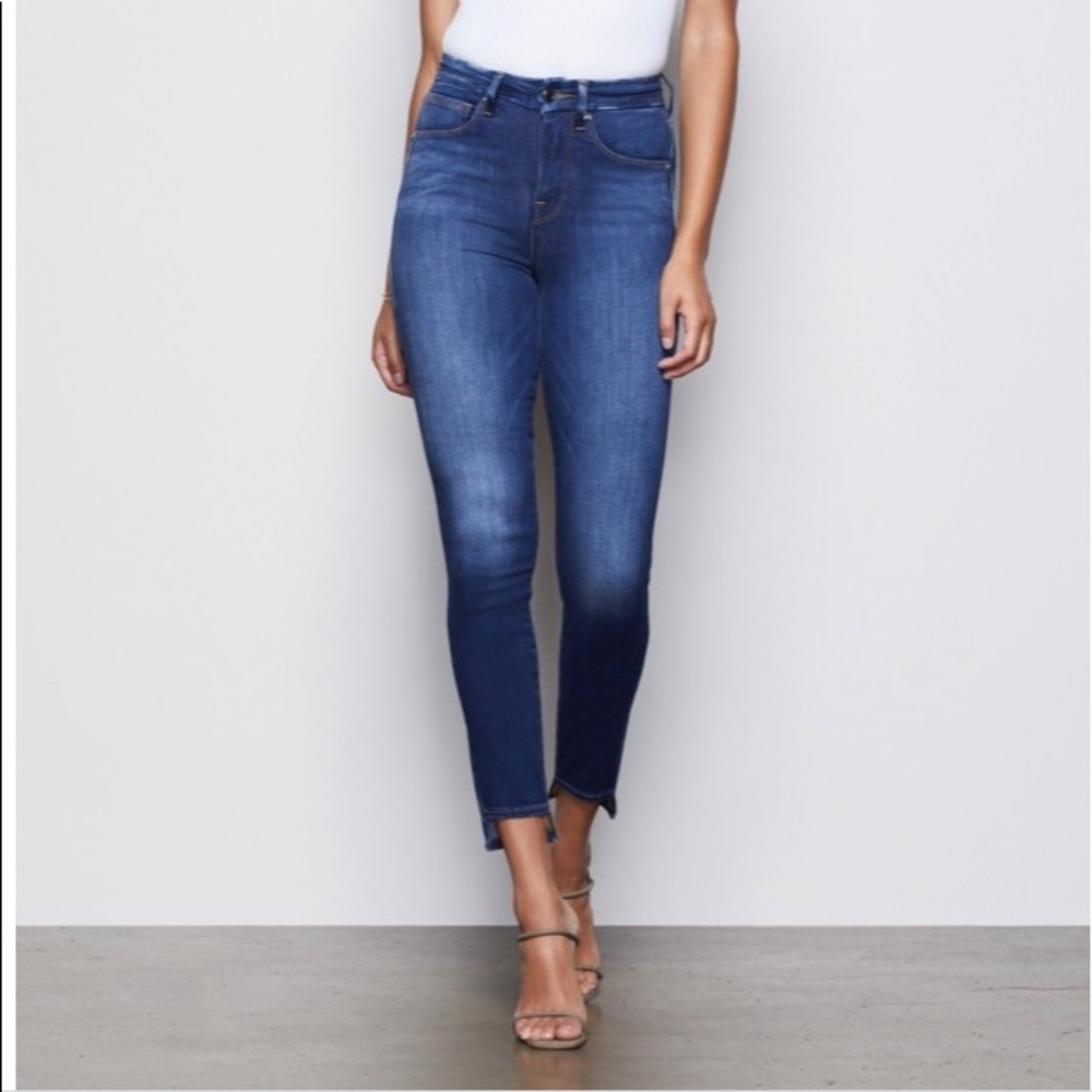 COPY - The Good American Good Waist High Waist Step Hem Skinny Jeans